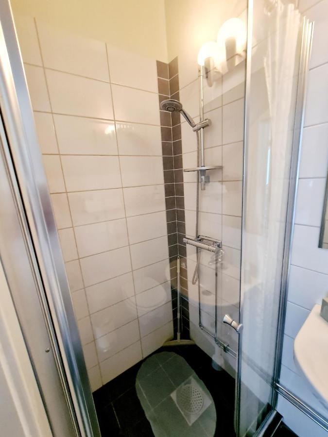 Roeda Magasinet Hotel Mariefred Buitenkant foto